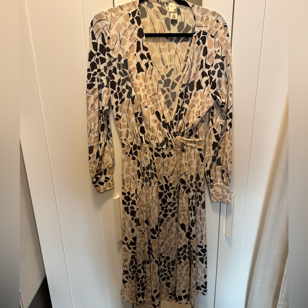 Richard Allen x H&M patterned wrap dress, white/black/beige, size large